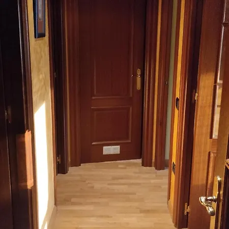 Piso En 公寓 萨拉戈萨